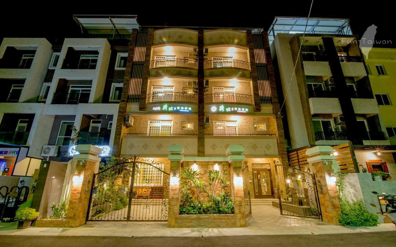 Holby No.8 Elevator Homestay T'ai-tung Esterno foto